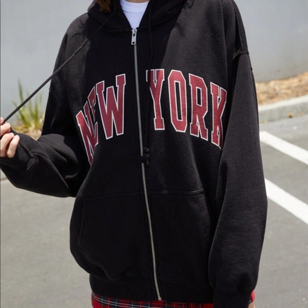brandy melville zip up